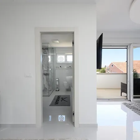 Lux 38b Luxury Penthouse & Deluxe Appartamento