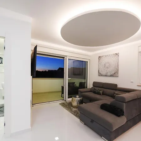 Appartamento Lux 38b Luxury Penthouse & Deluxe *