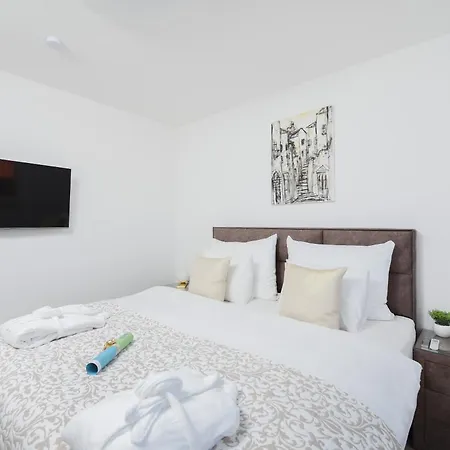 Lägenhet Lux 38b Luxury Penthouse & Deluxe