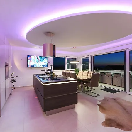 Appartamento Lux 38b Luxury Penthouse & Deluxe