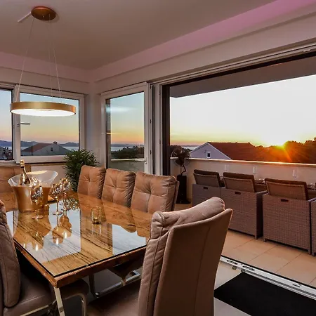 Lux 38b Luxury Penthouse&deluxe Zadar