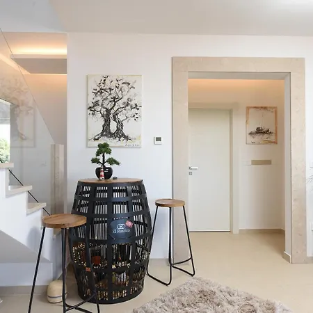 Appartamento Lux 38b Luxury Penthouse & Deluxe *