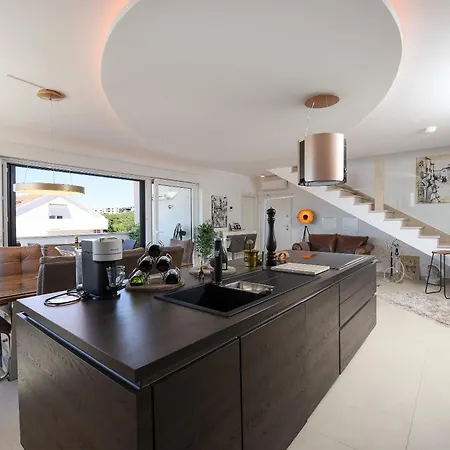 Appartamento Lux 38b Luxury Penthouse & Deluxe *