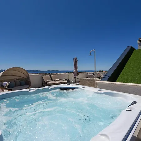 Appartamento Lux 38b Luxury Penthouse & Deluxe Zara