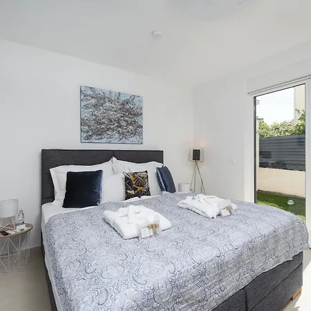 Lux 38b Luxury Penthouse&deluxe Apartment *